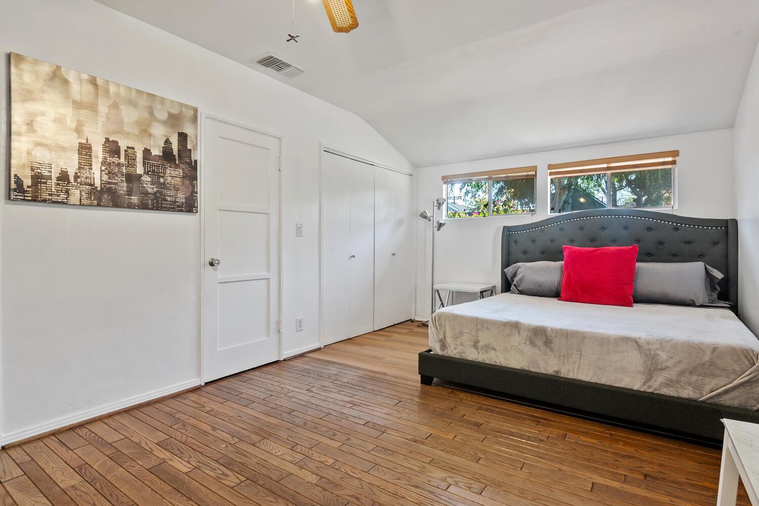 Modern 4bed 3bath With Piano Near Universal & Hollywood For 9 Pousada Los Angeles