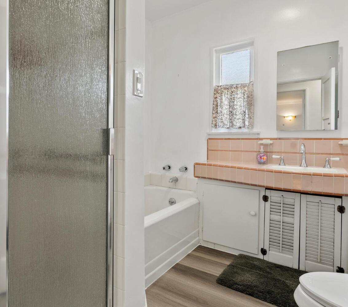 Pousada Modern 4bed 3bath With Piano Near Universal & Hollywood For 9 Los Angeles